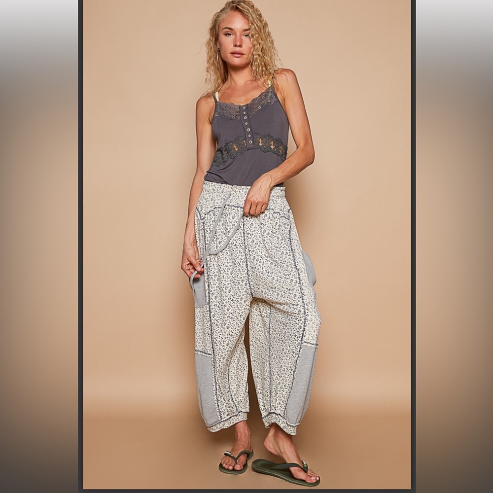 208 ❤️POL oversized floral pants - Picture 4 of 6